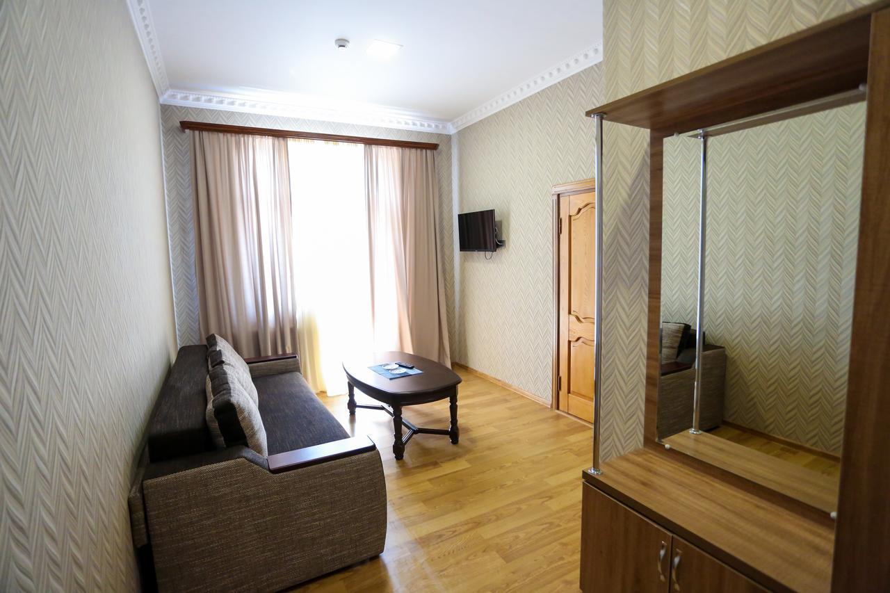 Canyon Hotel Khidi Екстер'єр фото